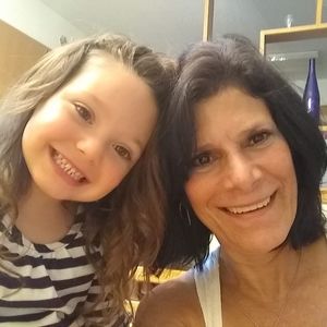 Meet your Posher, Jovita
